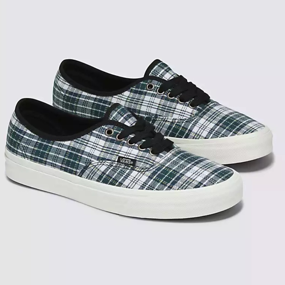 Vans Men’s Authentic
Grunge Plaid Multi
VN0009PVBMB
Sneakers - Picture 2 of 16